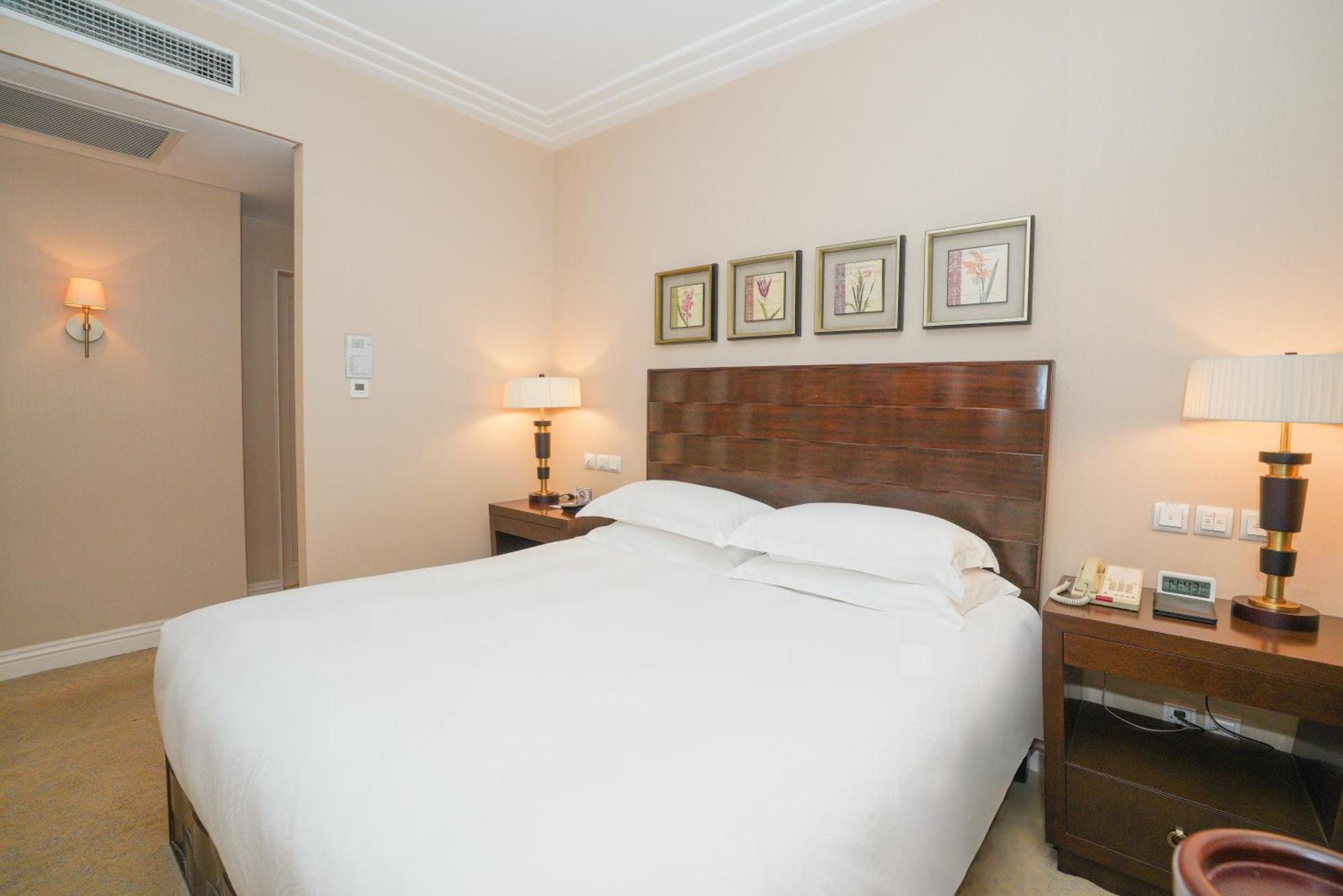 Broadway Mansions Hotel - On The Bund Shanghai Extérieur photo