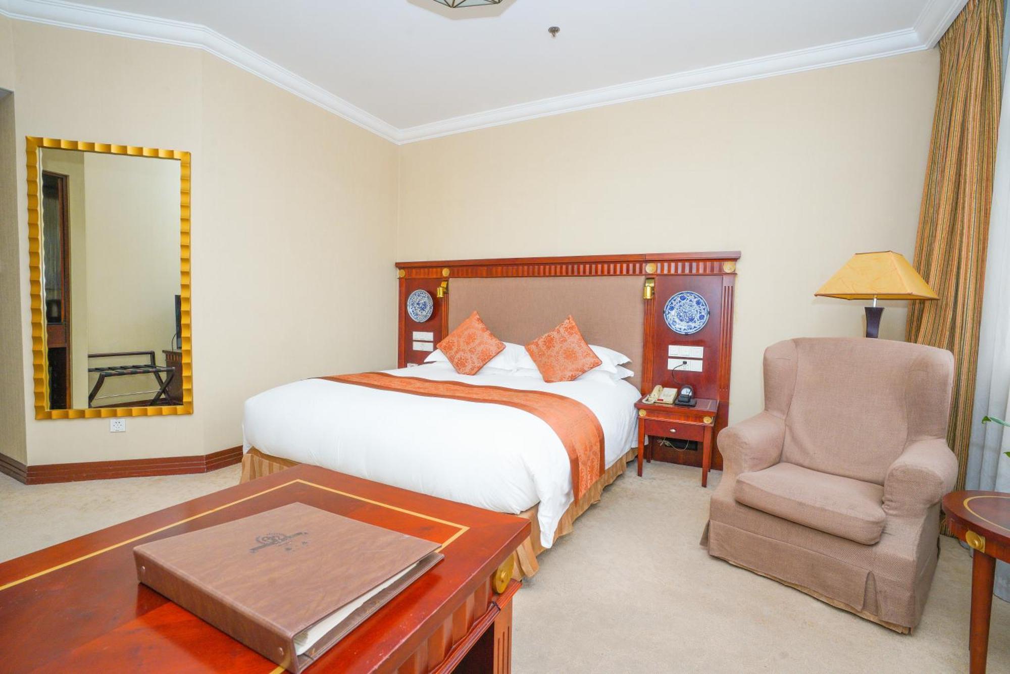 Broadway Mansions Hotel - On The Bund Shanghai Extérieur photo
