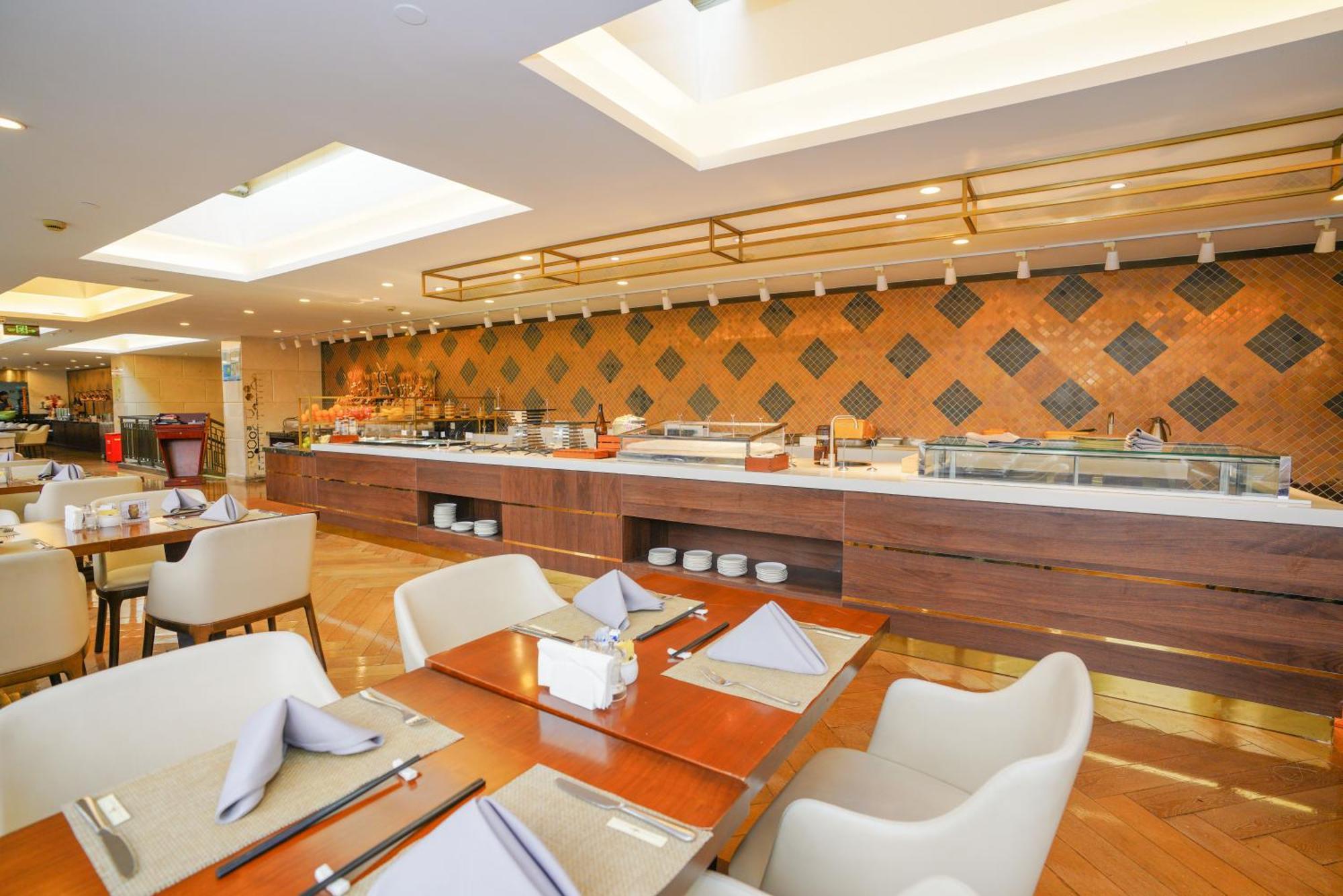 Broadway Mansions Hotel - On The Bund Shanghai Extérieur photo
