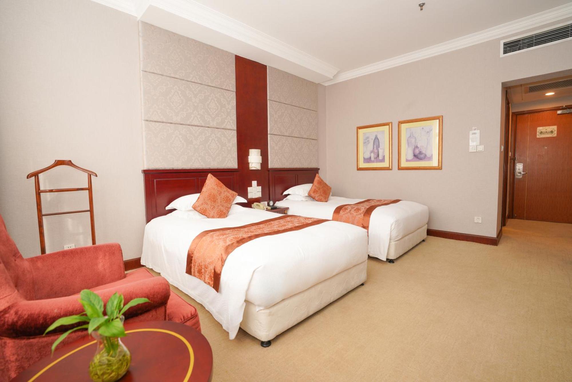 Broadway Mansions Hotel - On The Bund Shanghai Extérieur photo